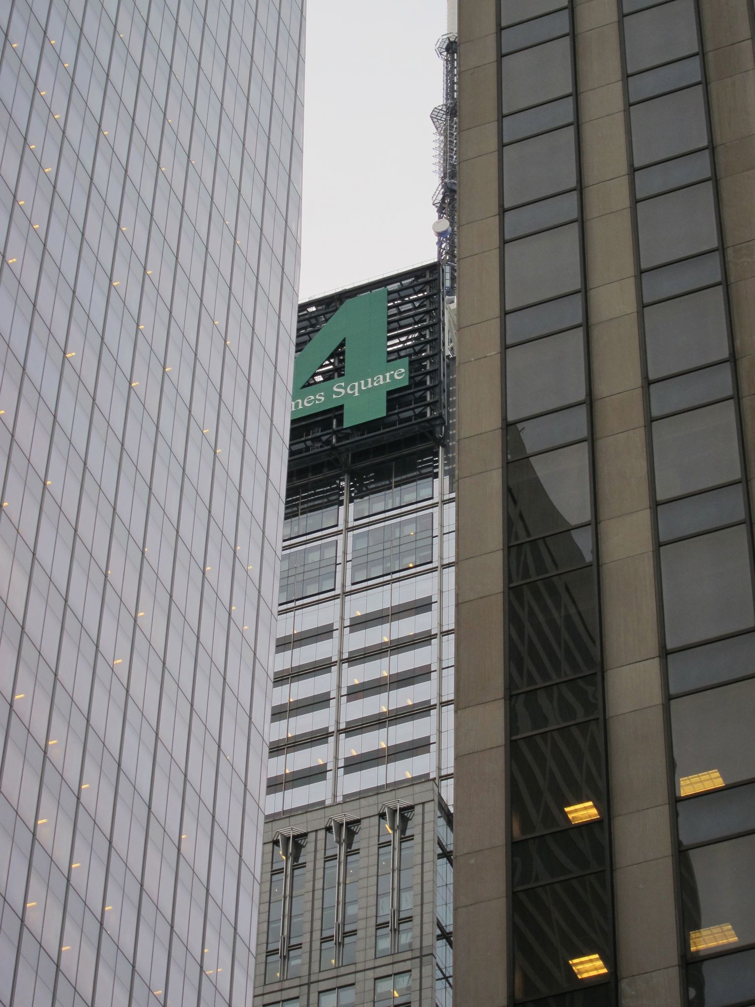 Photo 43 of 53 from the album Highlights New York 2011.