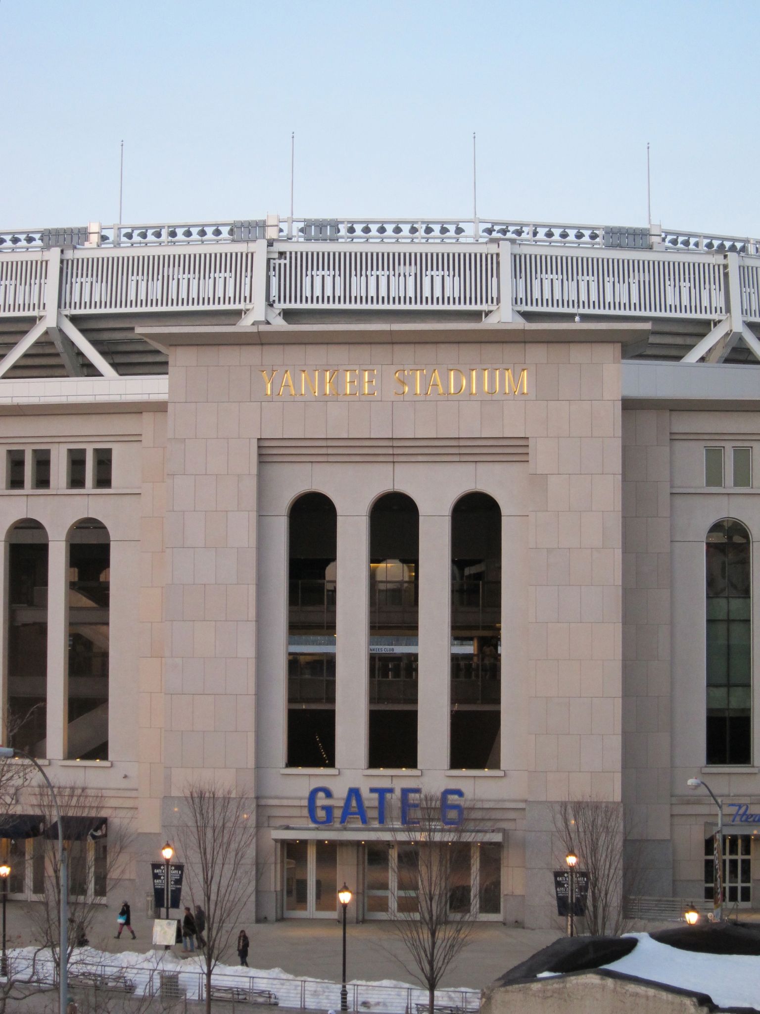 Photo 51 of 53 from the album Highlights New York 2011.