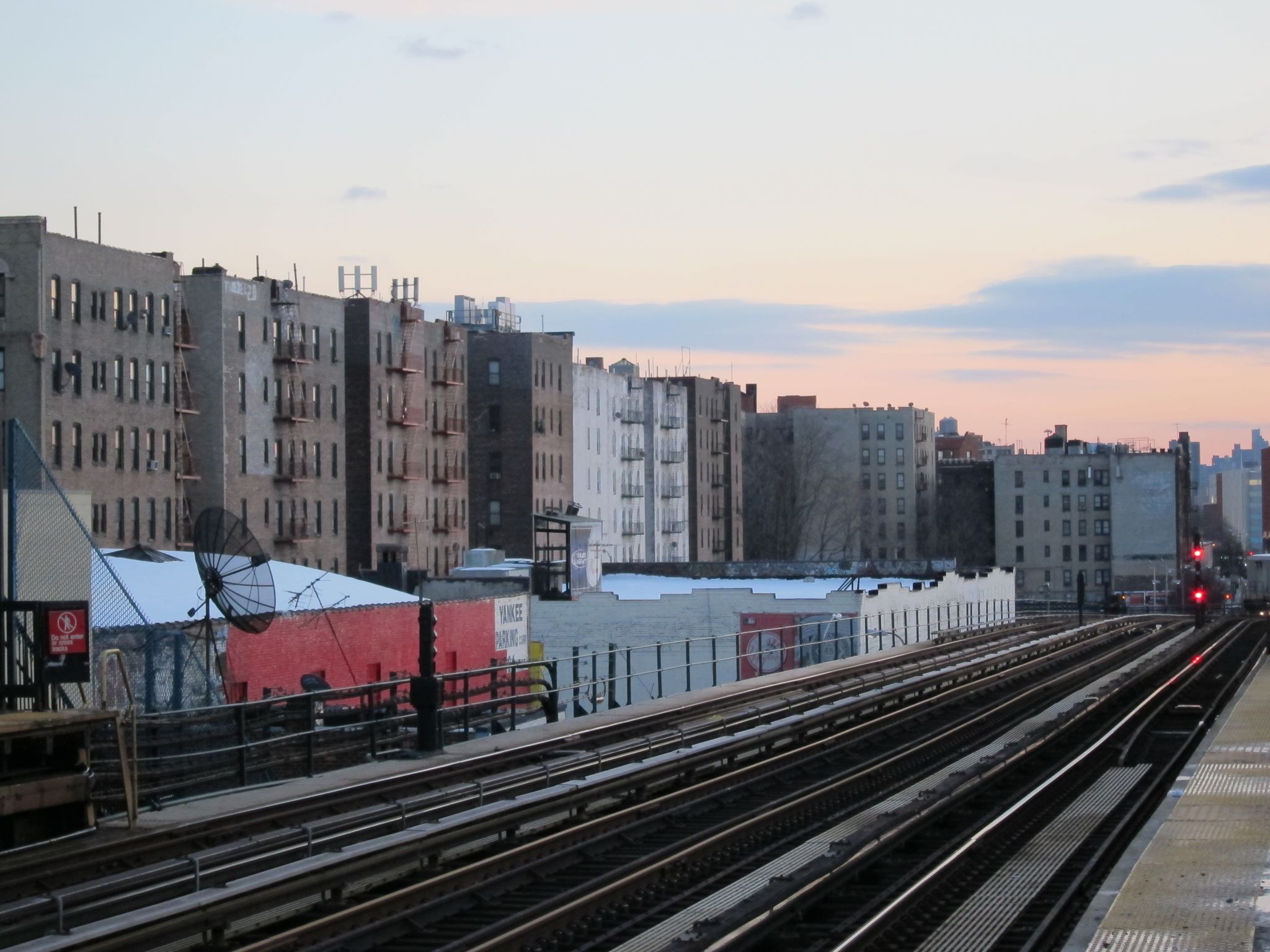 Photo 52 of 53 from the album Highlights New York 2011.