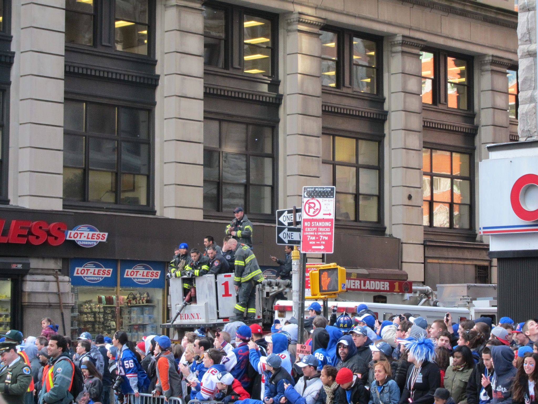 Photo 39 of 87 from the album Highlights New York 2012.