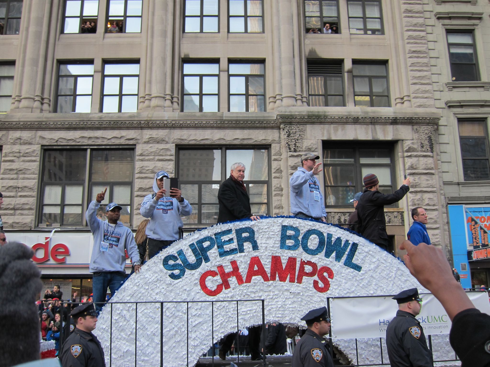 Photo 48 of 87 from the album Highlights New York 2012.