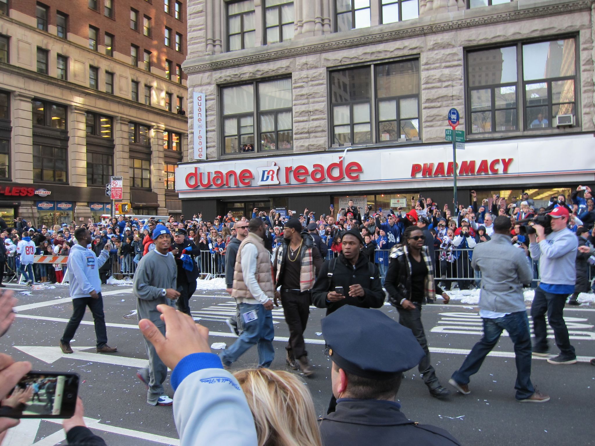 Photo 59 of 87 from the album Highlights New York 2012.