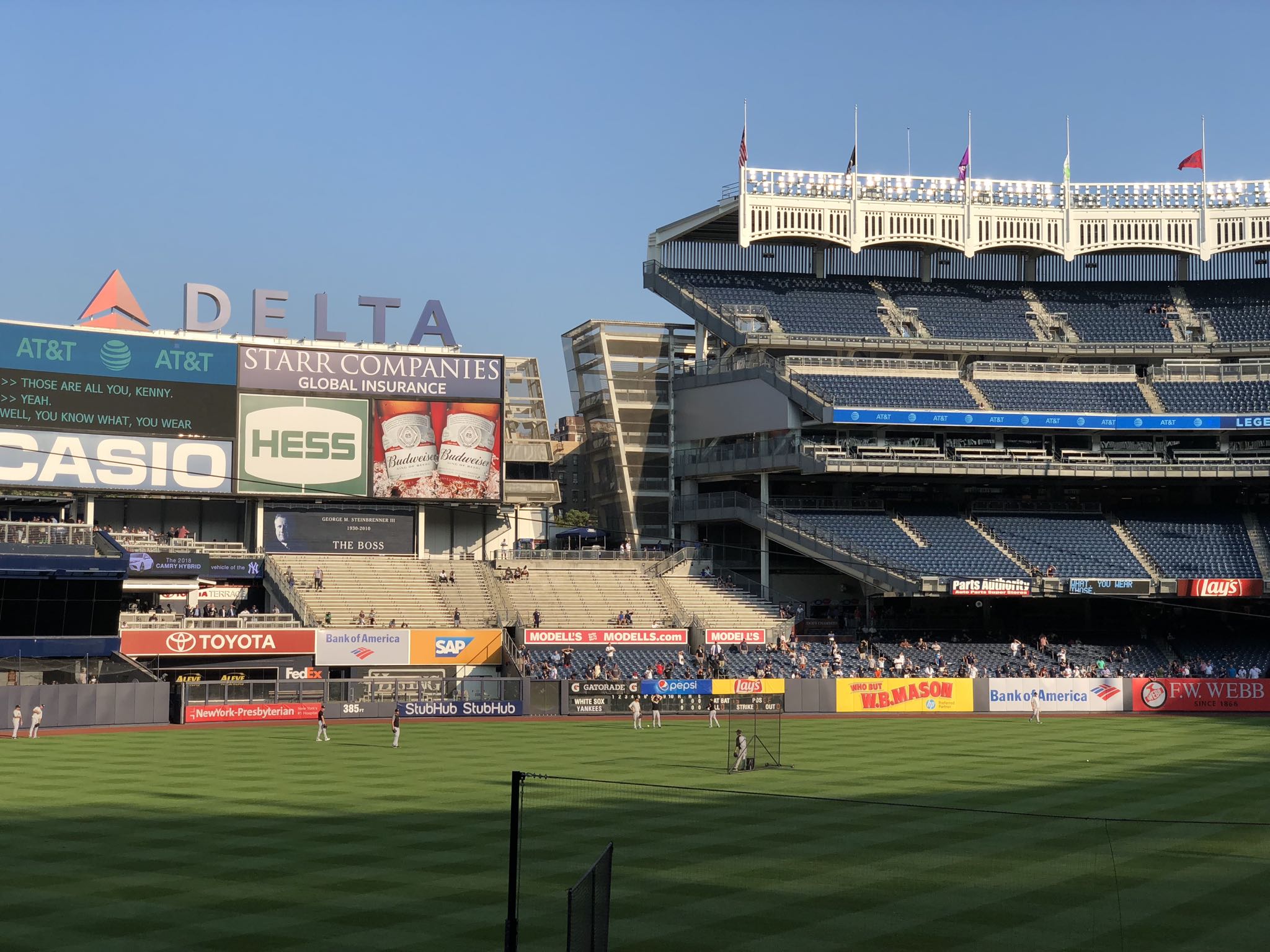 Photo 28 of 93 from the album Highlights New York 2018.