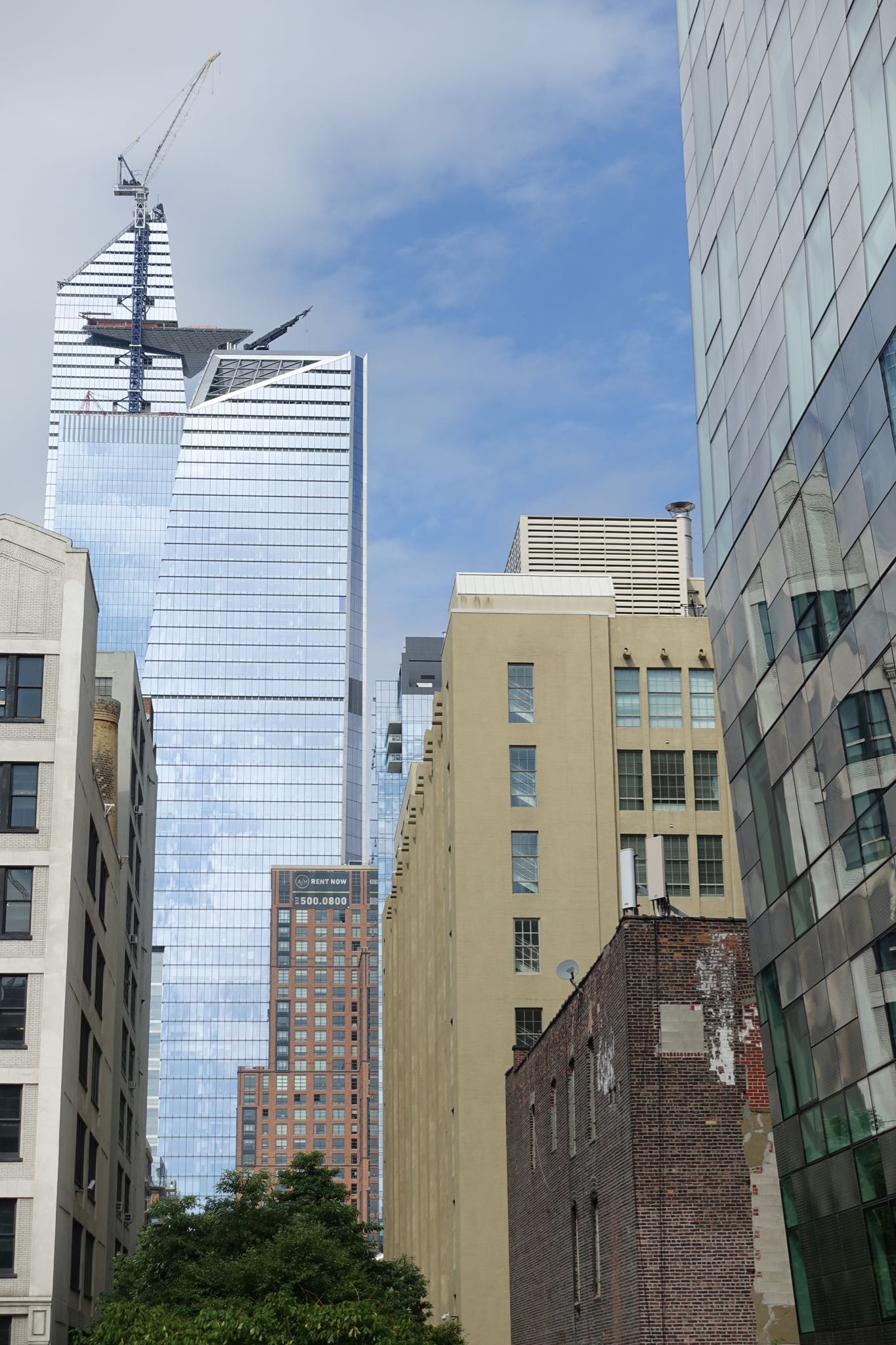 Photo 68 of 93 from the album Highlights New York 2018.