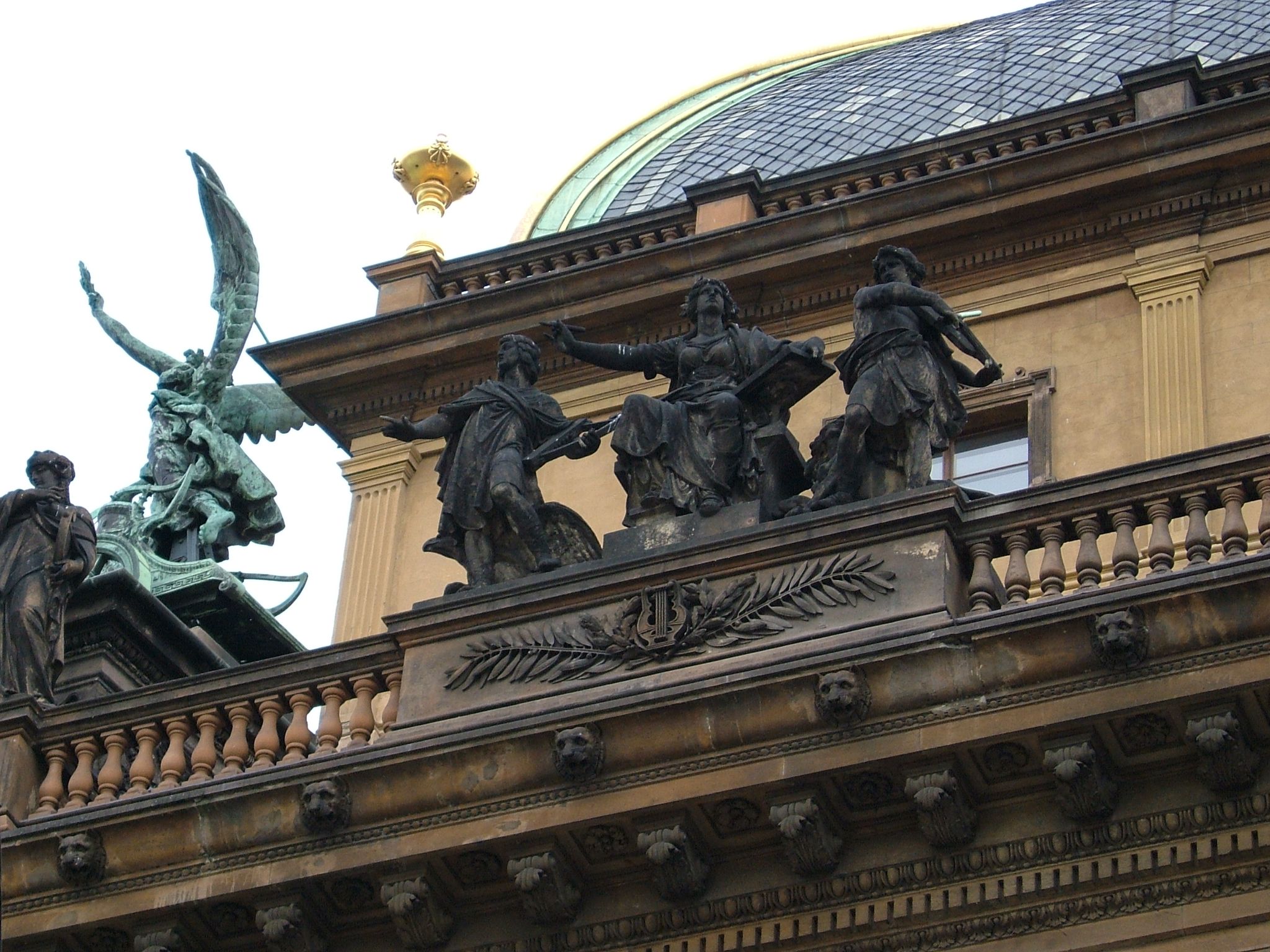 Photo 15 of 31 from the album Highlights Prague 2004.