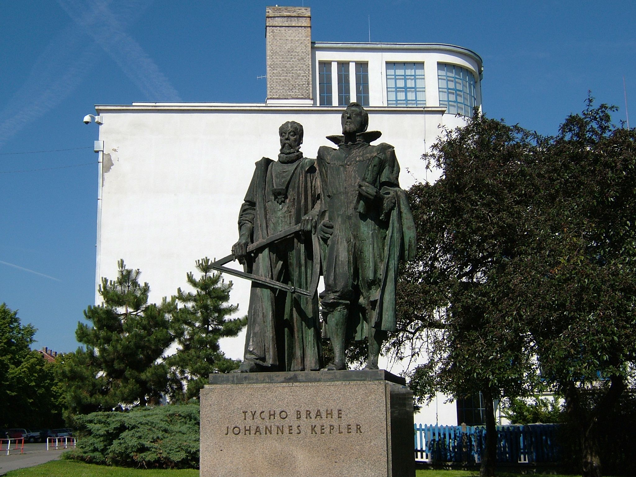 Photo 19 of 31 from the album Highlights Prague 2004.