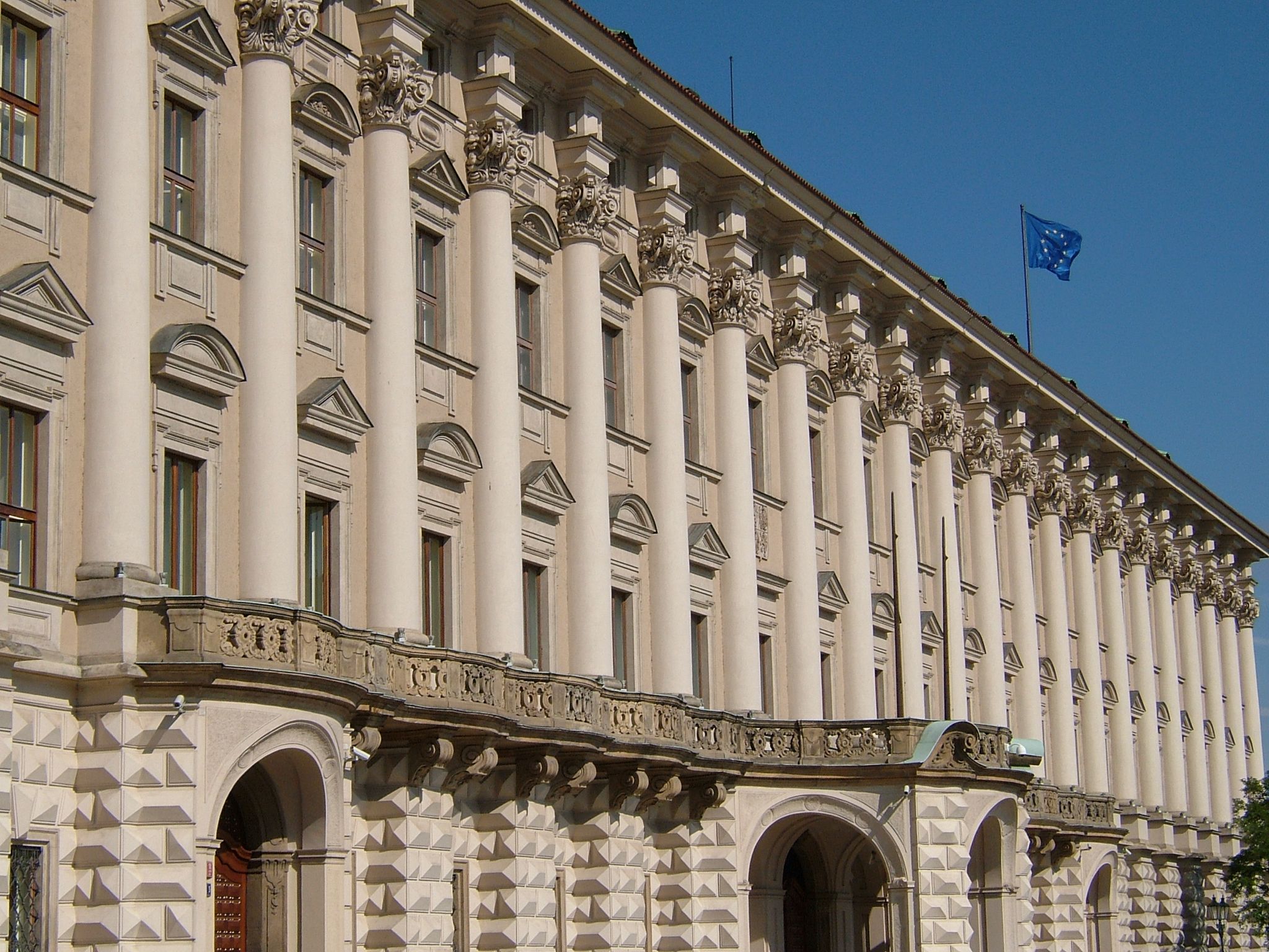 Photo 20 of 31 from the album Highlights Prague 2004.