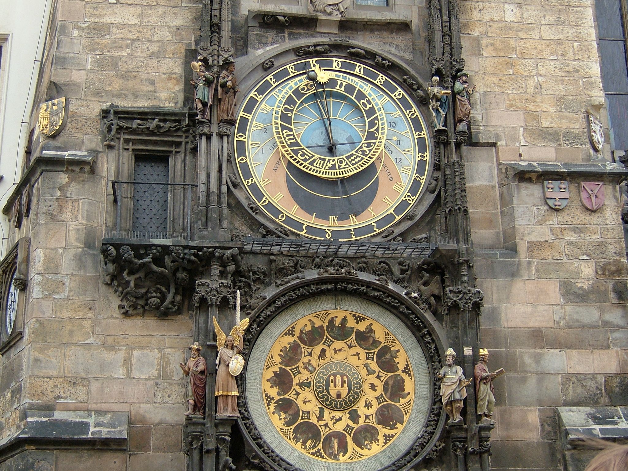 Photo 31 of 31 from the album Highlights Prague 2004.