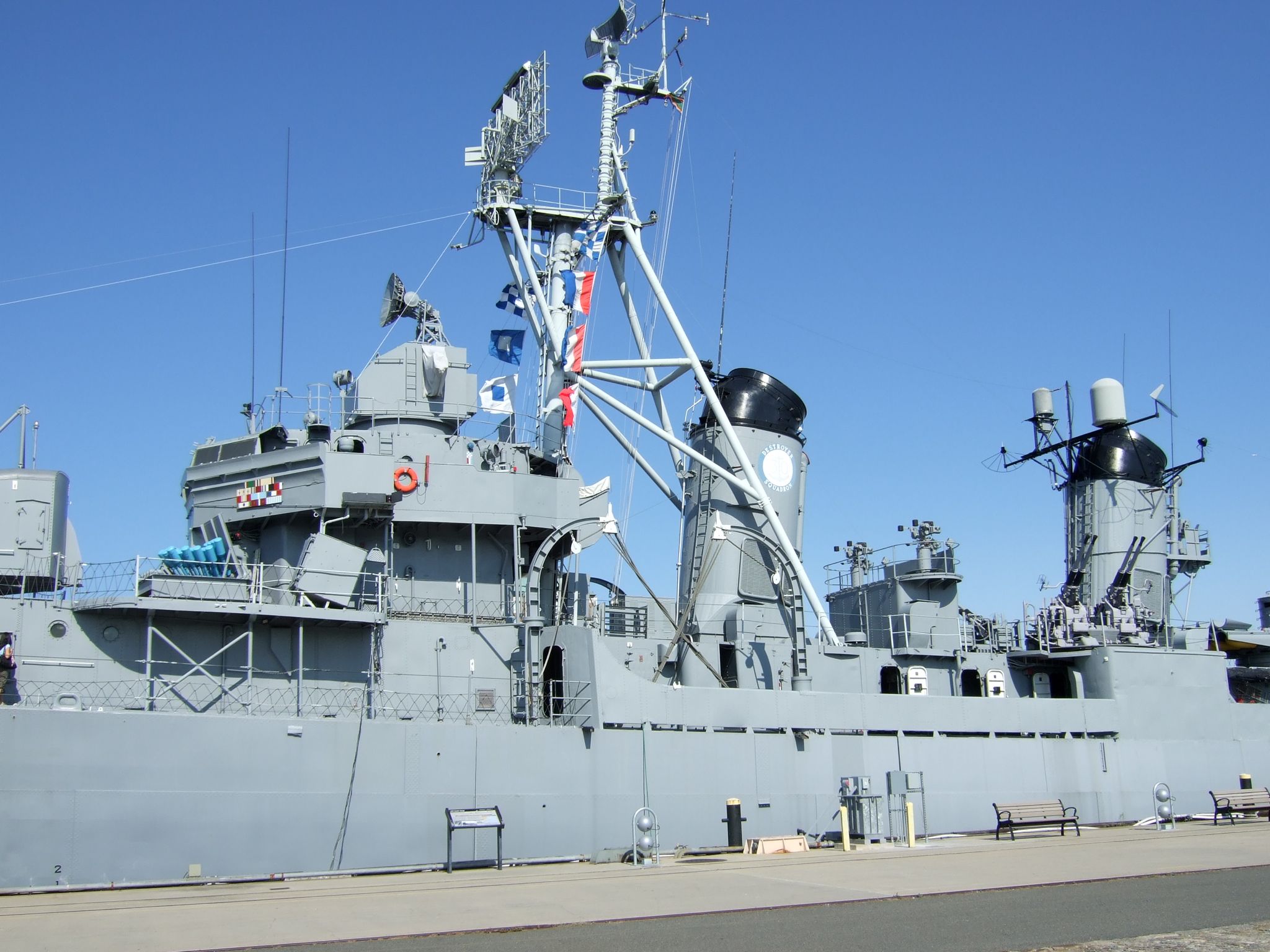 Photo 139 of 171 from the album Highlights Road Trip USA 2008.