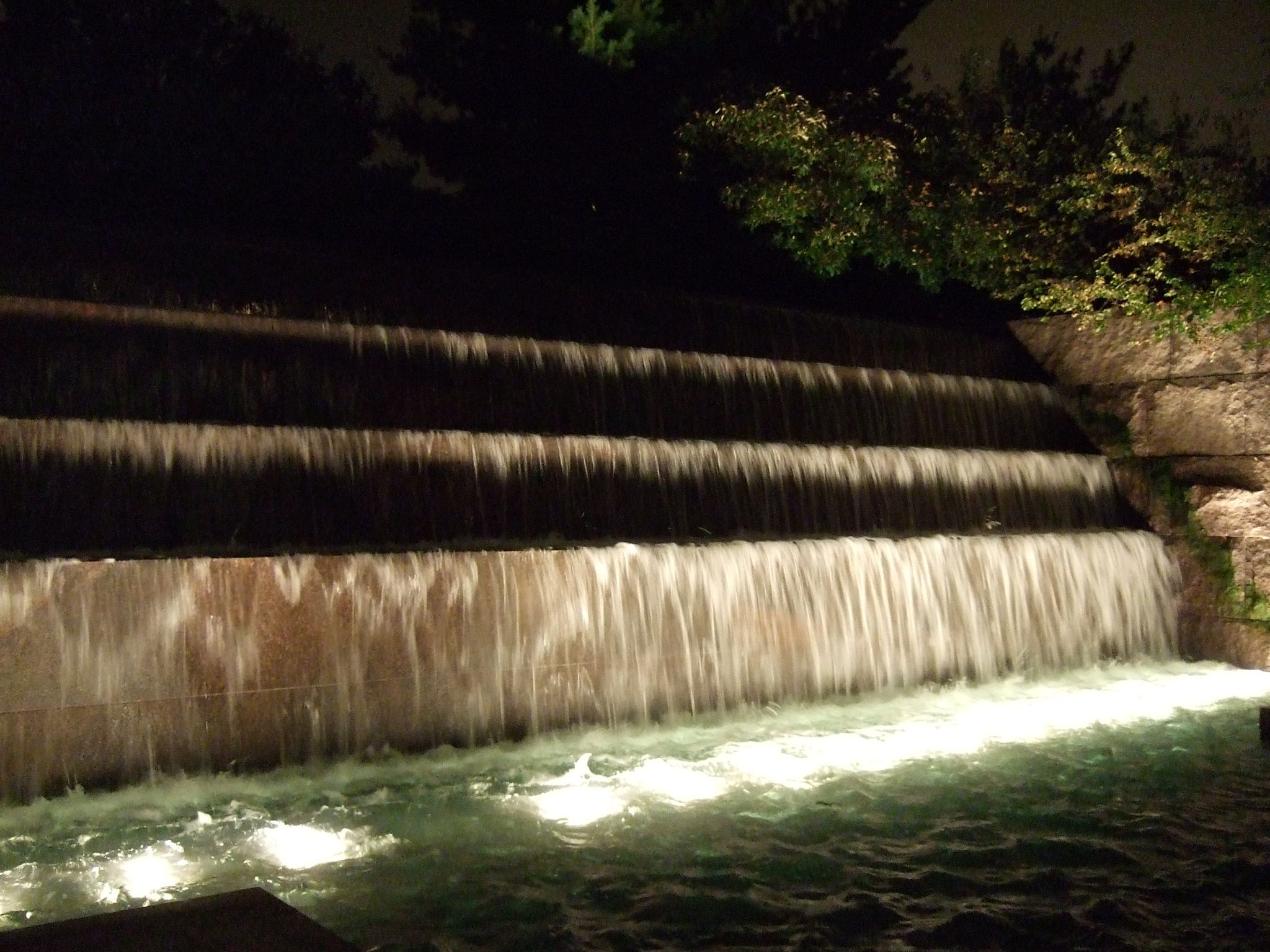 Photo 56 of 171 from the album Highlights Road Trip USA 2008.