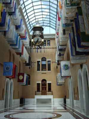 Thumbnail 121 of 171.