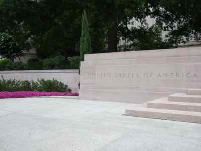 Thumbnail 18 of 171.