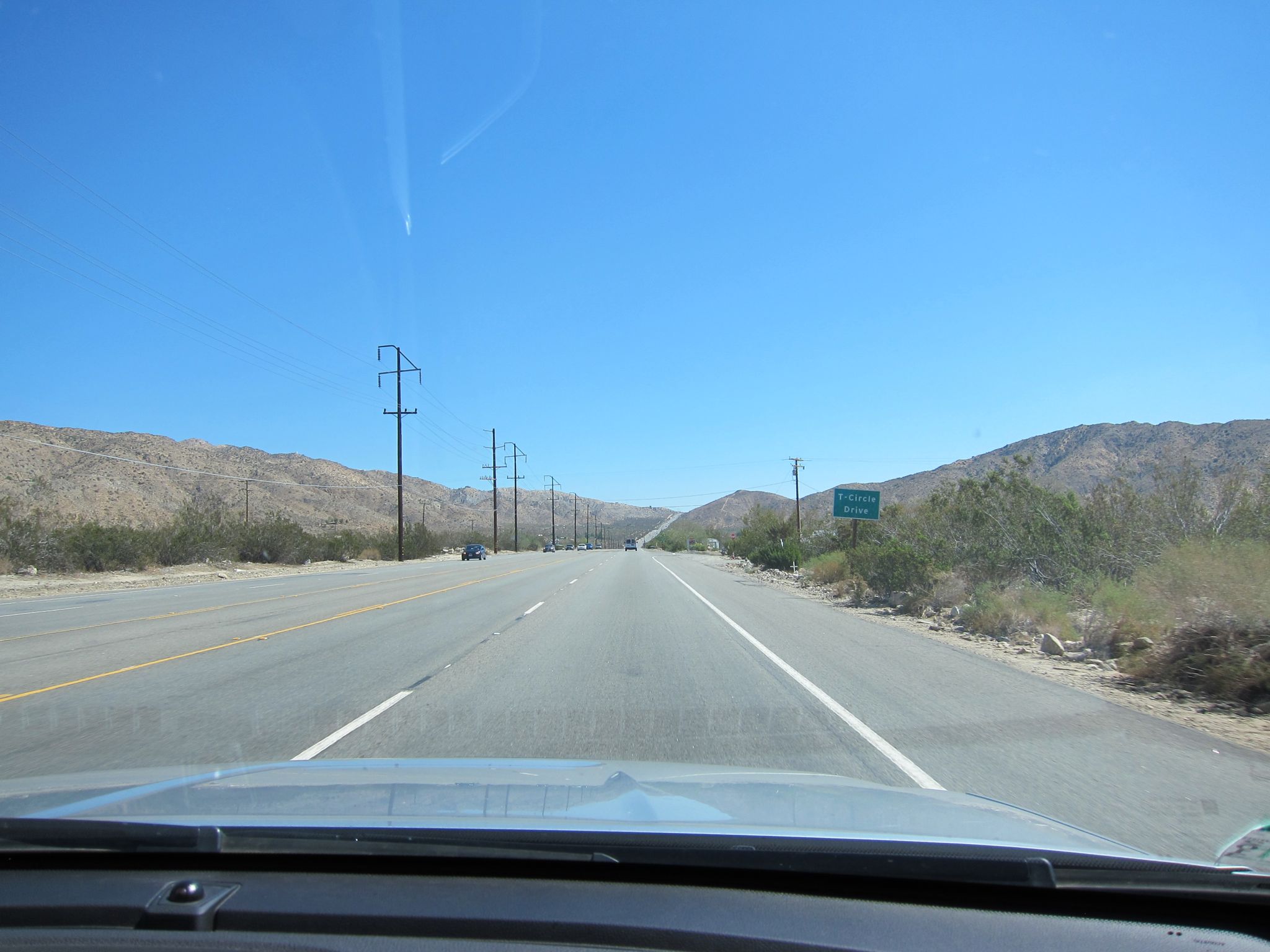 Photo 1 of 215 from the album Highlights Road Trip USA 2012.