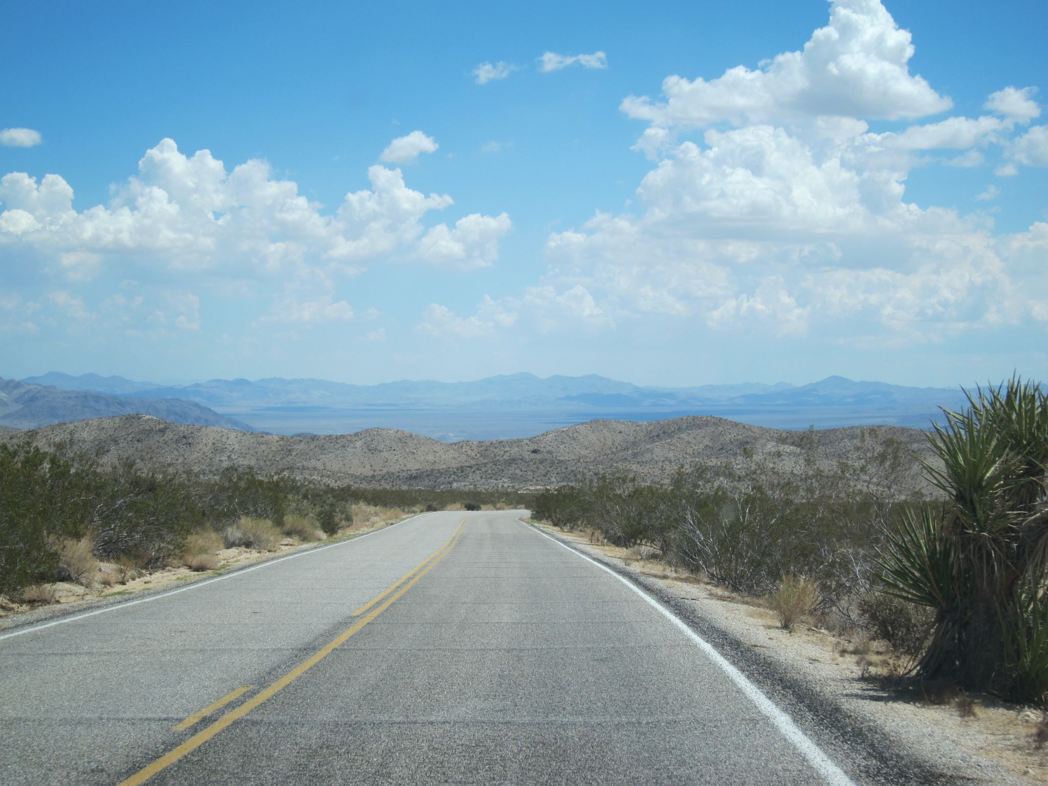 Photo 12 of 215 from the album Highlights Road Trip USA 2012.