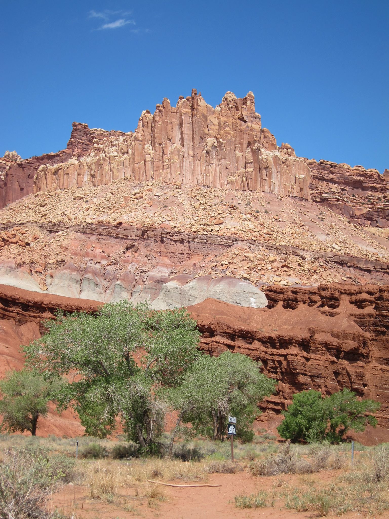 Photo 150 of 215 from the album Highlights Road Trip USA 2012.