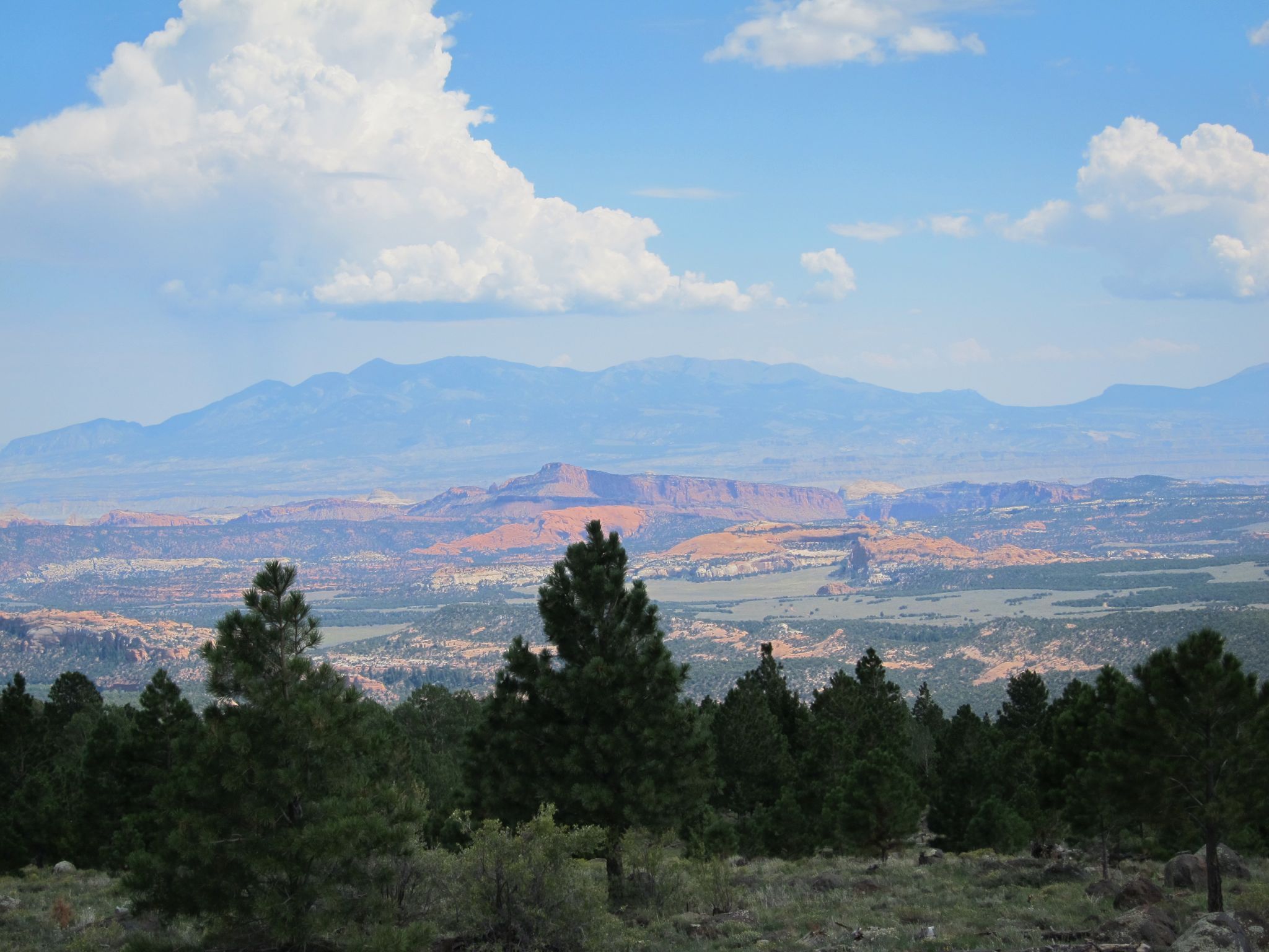 Photo 151 of 215 from the album Highlights Road Trip USA 2012.