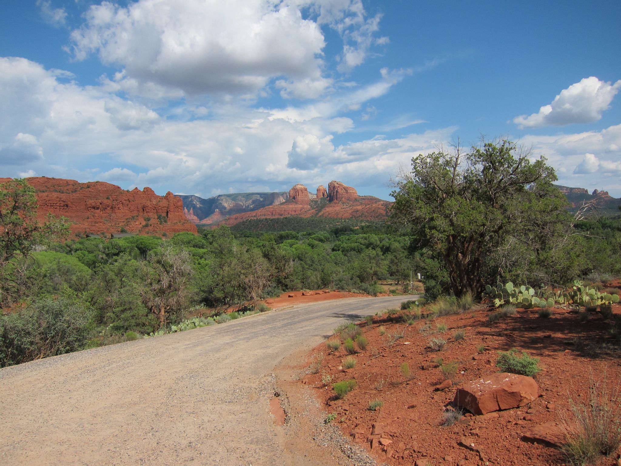 Photo 27 of 215 from the album Highlights Road Trip USA 2012.