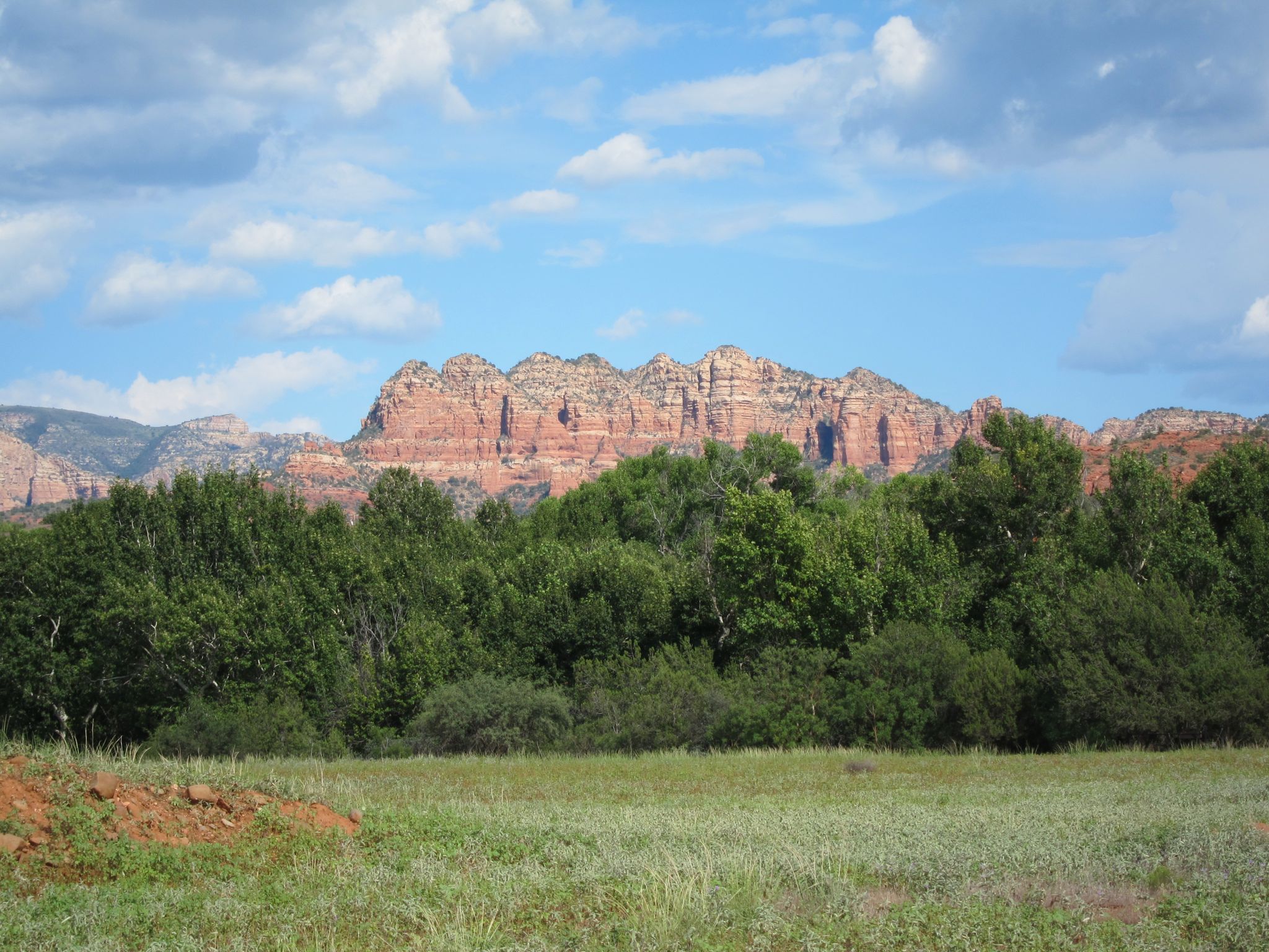 Photo 30 of 215 from the album Highlights Road Trip USA 2012.