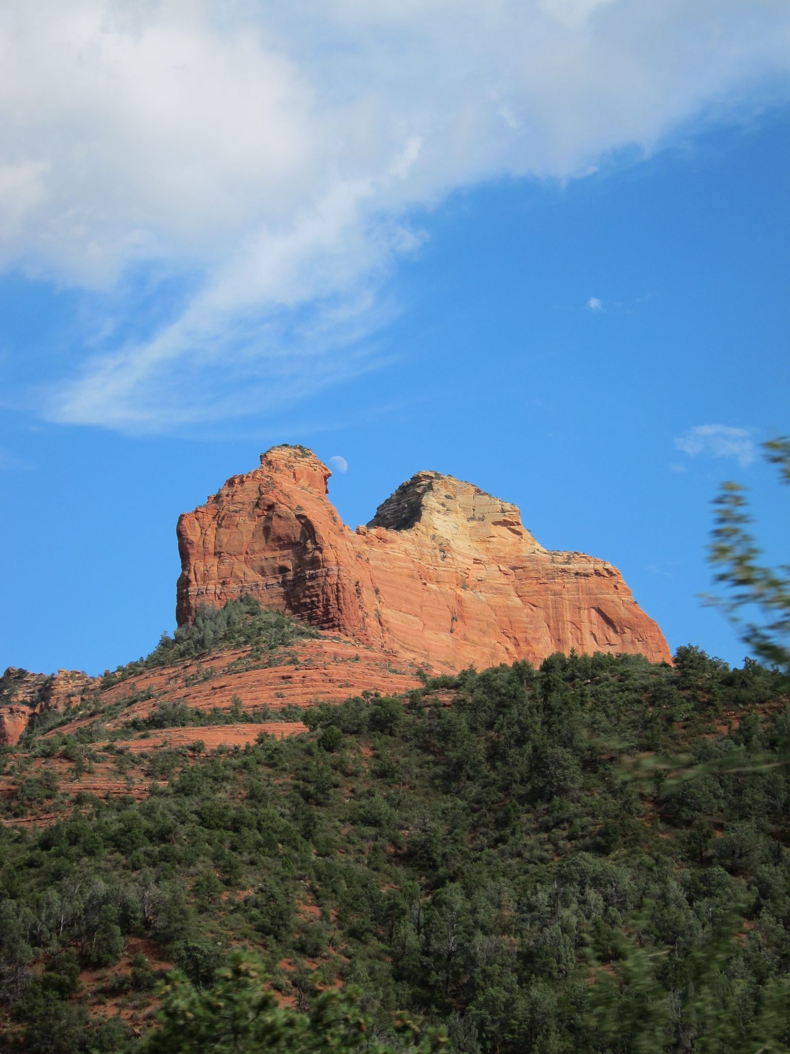 Photo 36 of 215 from the album Highlights Road Trip USA 2012.