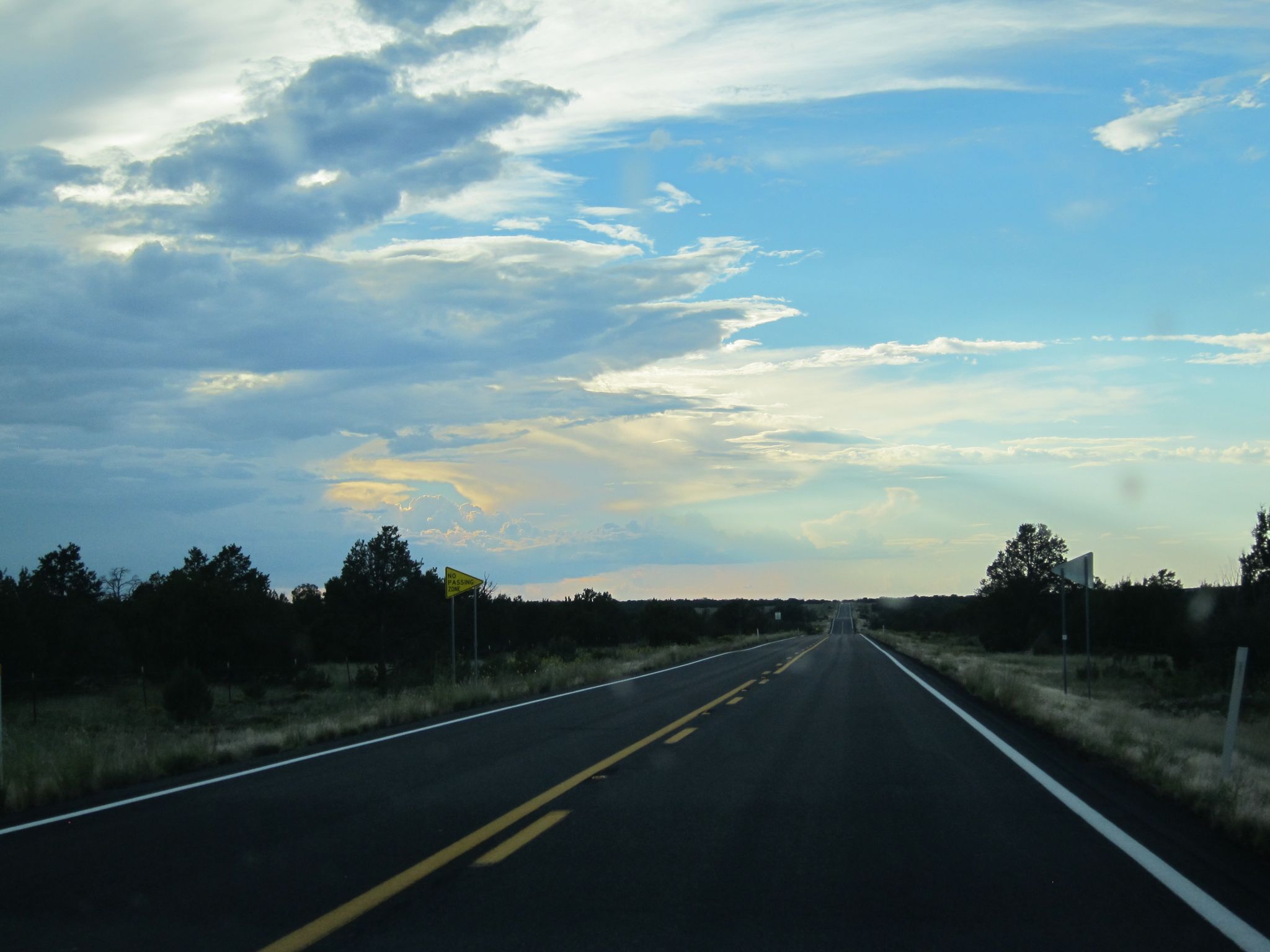 Photo 43 of 215 from the album Highlights Road Trip USA 2012.