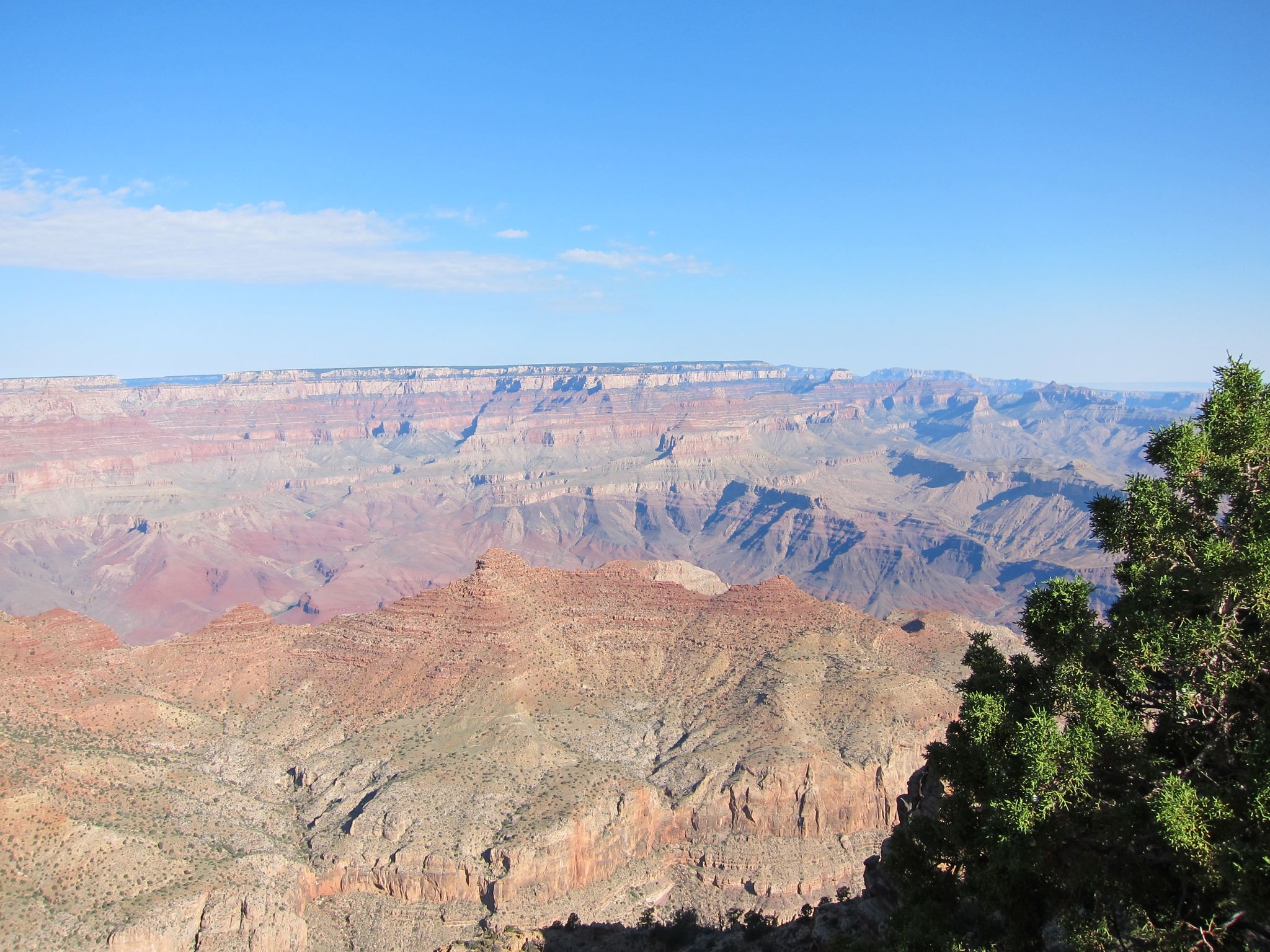 Photo 85 of 215 from the album Highlights Road Trip USA 2012.