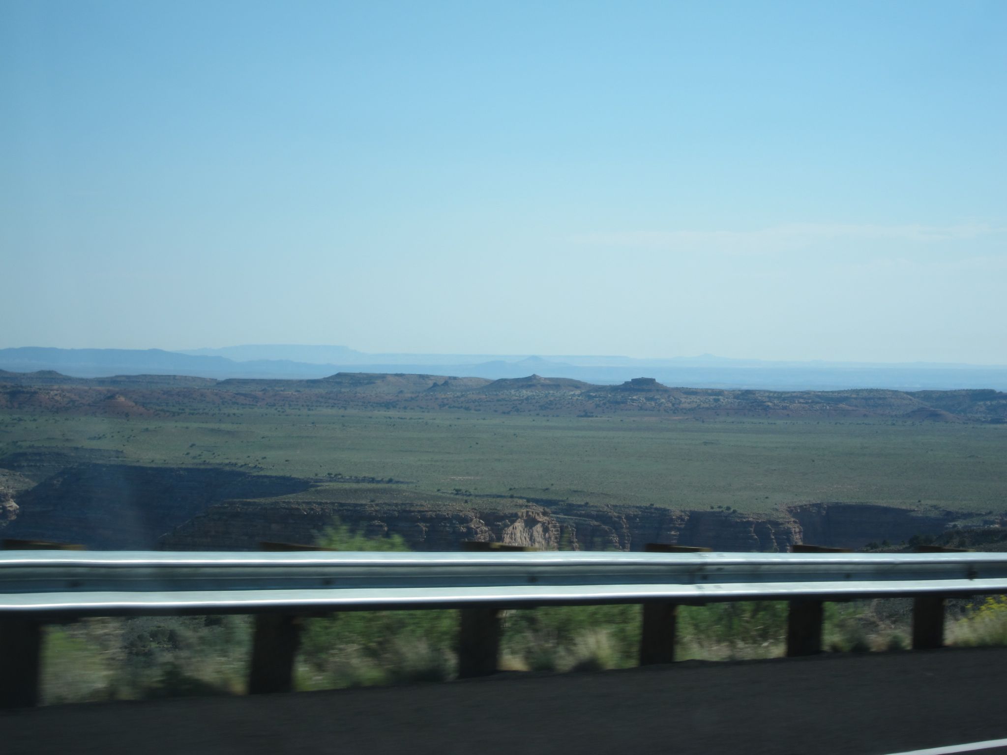 Photo 86 of 215 from the album Highlights Road Trip USA 2012.