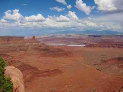 Thumbnail 143 of 215.