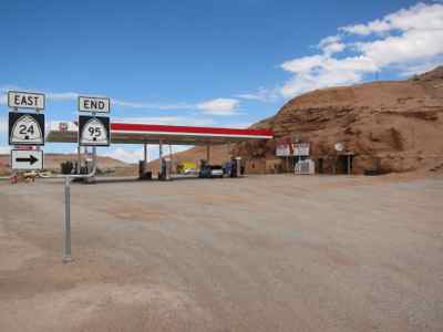 Thumbnail 148 of 215.