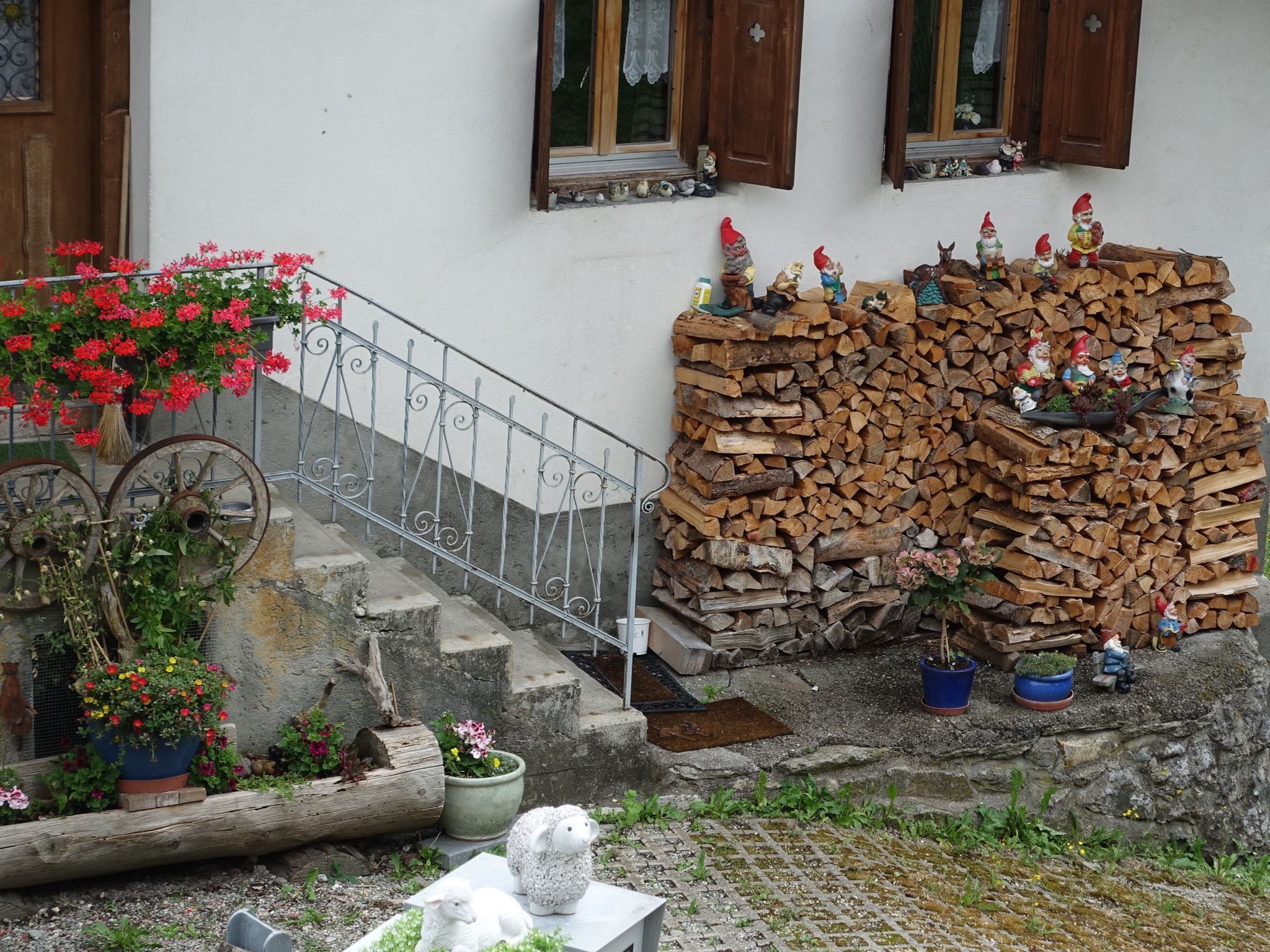 Photo 37 of 120 from the album Highlights Vuorz 2015.