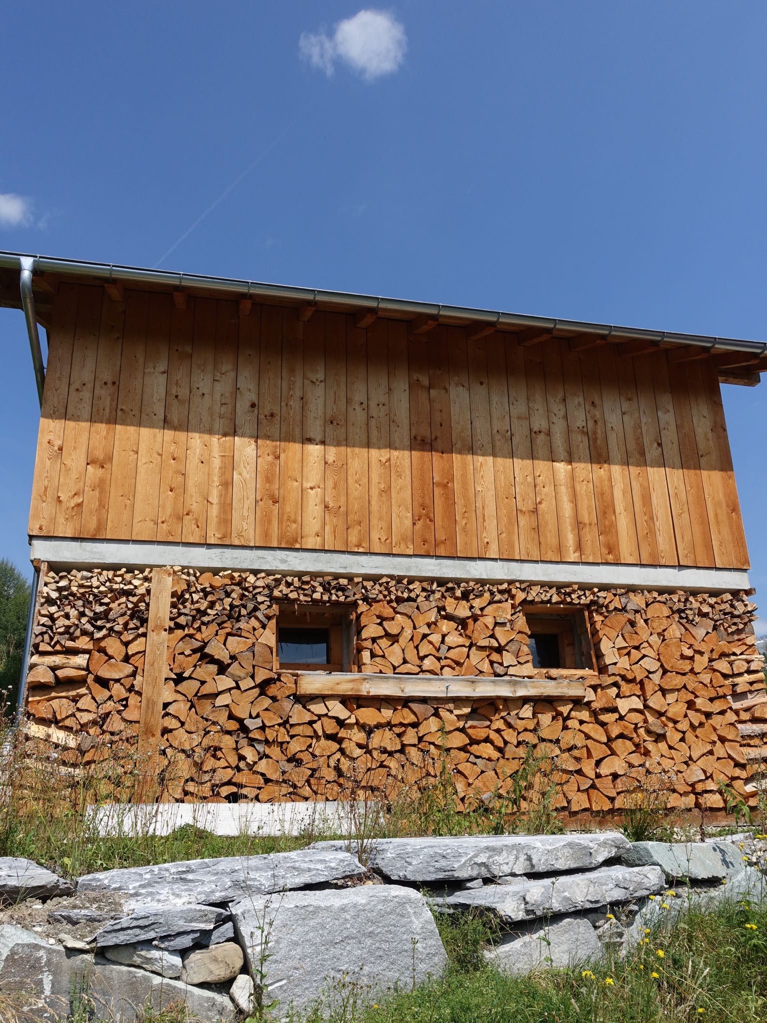 Photo 81 of 120 from the album Highlights Vuorz 2015.