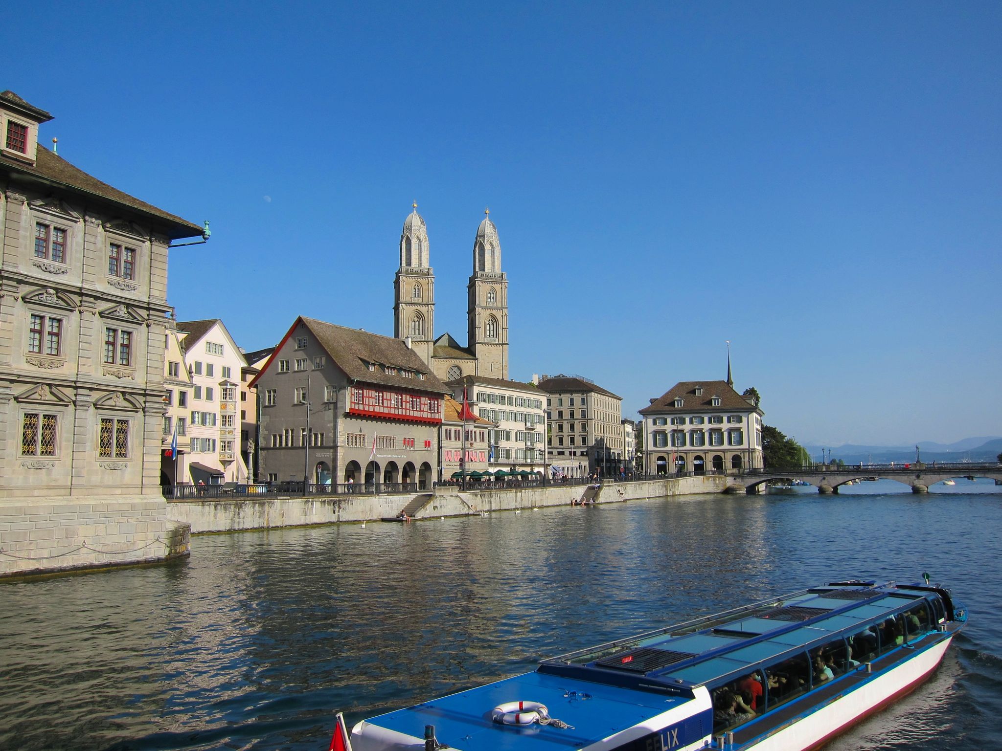 Photo 33 of 43 from the album Zurich.