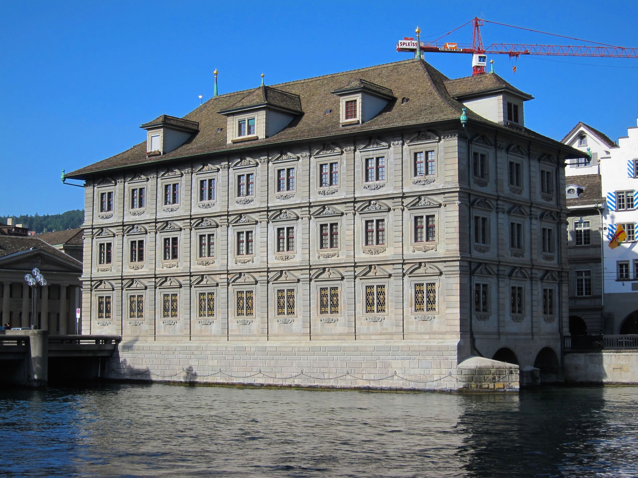 Photo 35 of 43 from the album Zurich.