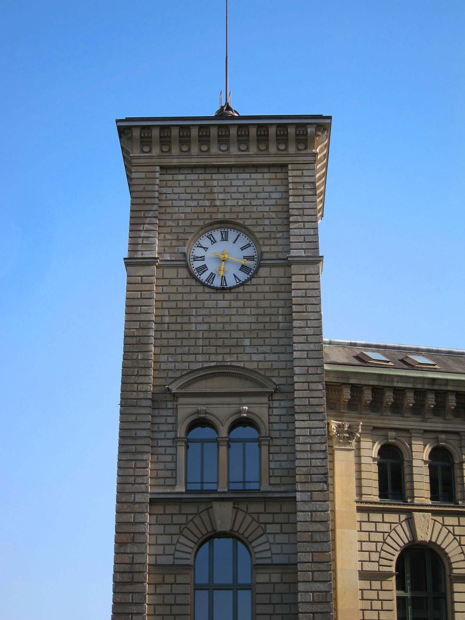 Photo 37 of 43 from the album Zurich.